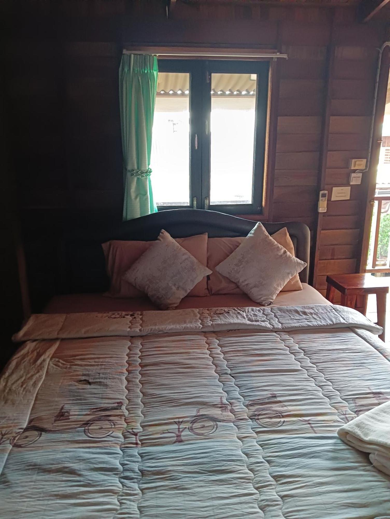 Tonmai Suite II Ko Por Esterno foto